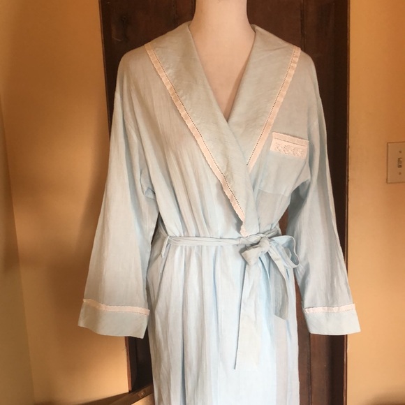 VTG02 EILEEN WEST size Small Cotton Robe LaceTrim Eyelet Stripe Shawl Collar NEW - Picture 2 of 16